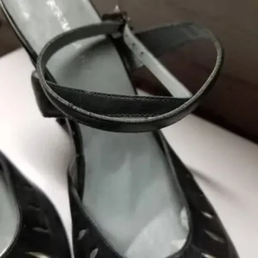 BCBGMaxAzria Black Pointed Toe Slingback Heels
